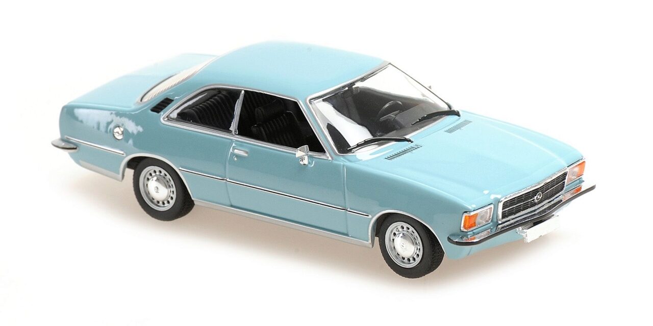 Opel Rekord D Coupé 1975 – Hellblau – Maxichamps 1:43 Opel Rekord D Coupé 1975 – Hellblau – Maxichamps 1:43