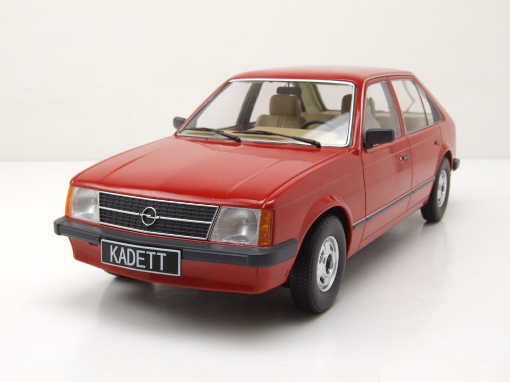 Modellauto Opel Kadett D , rot Modellauto Opel Kadett D , rot