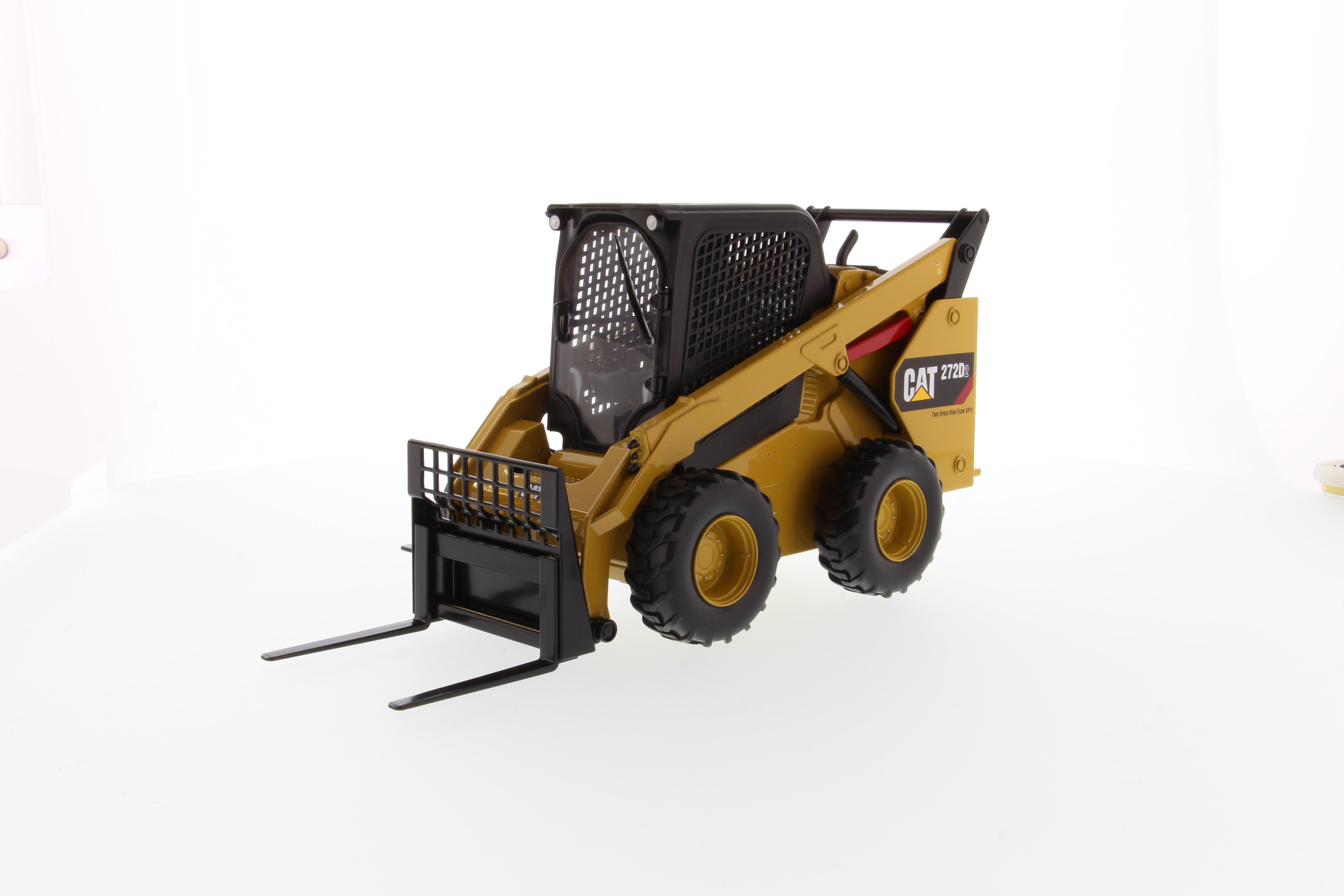 Caterpillar 272D2 Kompaktlader mit Anbaugeräten(Skid Steer with Attachments)