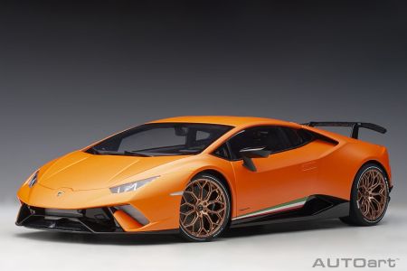 AutoArt Lamborghini Huracán Performante 2017 – Orange – Maßstab 1:12 AutoArt Lamborghini Huracán Performante 2017 – Orange – Maßstab 1:12