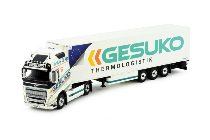 Volvo Kühlkoffersattelzug der "Spedition Gesuko"