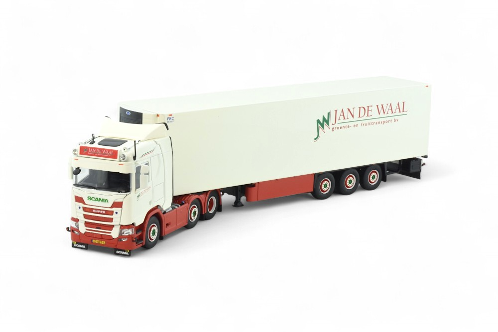 Scania Kühlkoffersattelzug der Spedition "Jan de Wal"